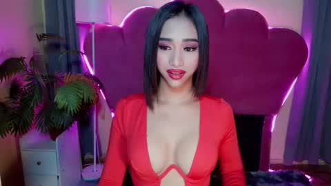 kylie online show from March 11, 5:28 pm