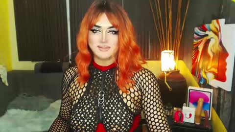 MsLovely online show from May 14, 5:32 pm