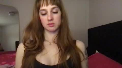 hungrypixie online show from February 6, 1:00 am