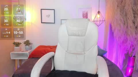 ian  online show from October 1, 2:45 am