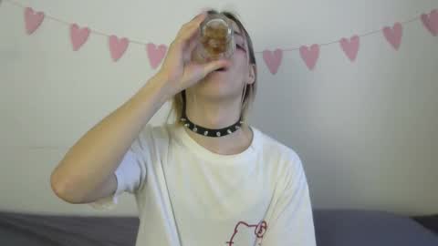 Jade online show from March 17, 2:30 pm