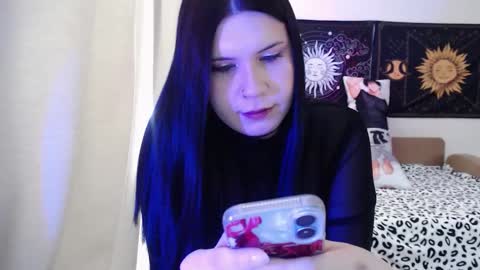 Vella online show from March 29, 11:00 am