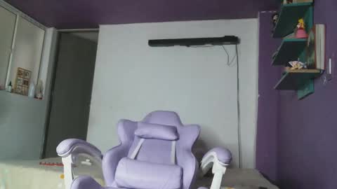 Camilla online show from February 27, 1:17 pm