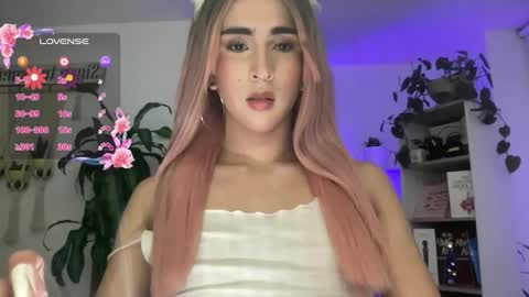 Isabella online show from December 21, 6:52 am