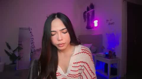 KendraX online show from April 12, 6:11 pm