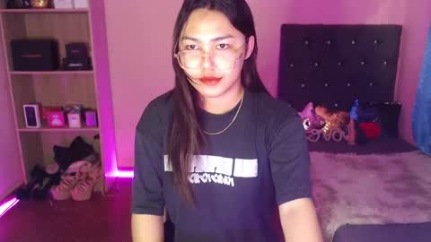 Siana online show from February 12, 7:23 am