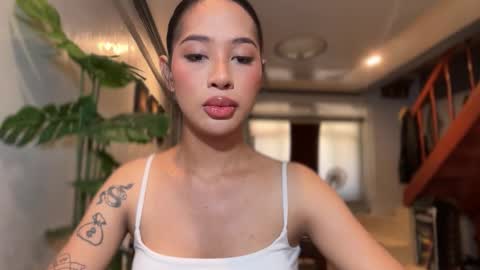 kirstenelsie online show from March 12, 3:11 am