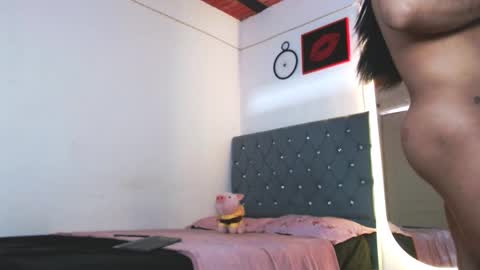 jaacob  online show from February 1, 12:31 am