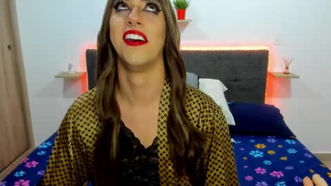  ashley   online show from January 19, 8:39 am