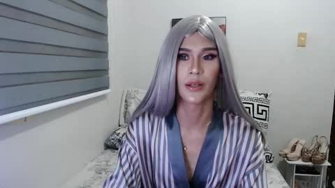 Lexie online show from February 14, 4:52 pm