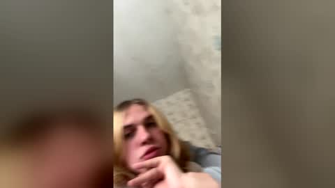 jenialove online show from March 7, 10:32 am