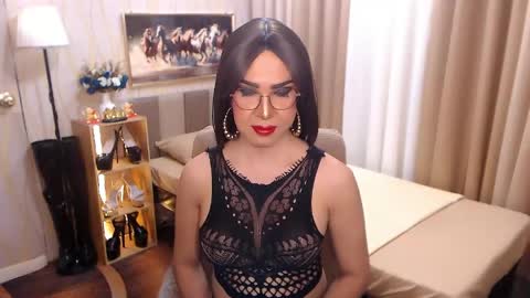 jenniegarcia online show from May 7, 1:23 am