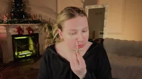 jes_solar online show from December 14, 10:05 pm