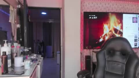 jhoanatrans22 online show from December 4, 12:26 am