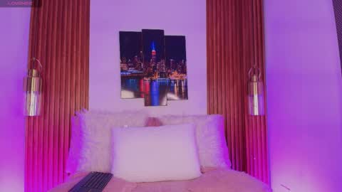 Jonas  online show from November 20, 4:13 am