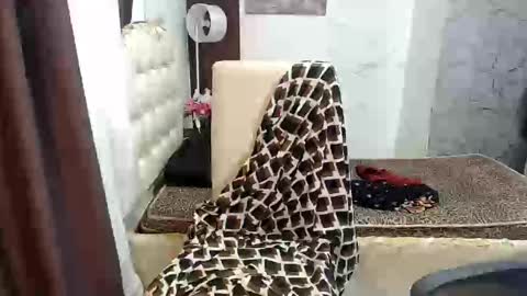 jovehxx online show from May 15, 11:57 pm