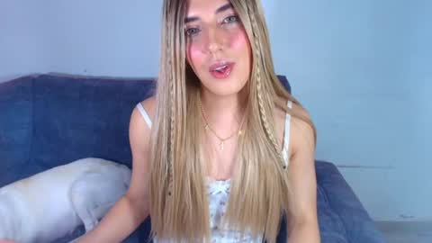 joywinks online show from May 3, 2:05 am