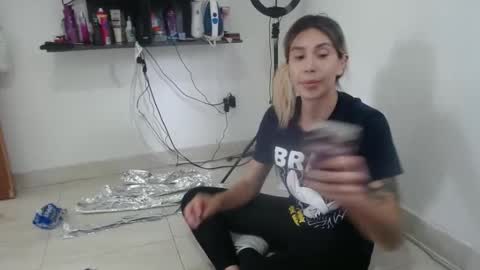 karol28g online show from December 22, 3:55 pm