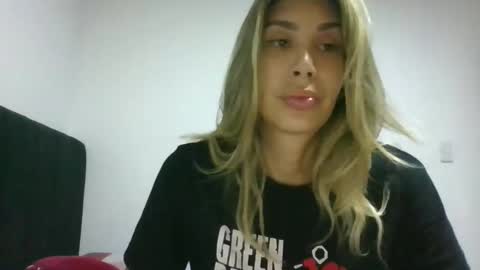 karol28g online show from February 27, 3:51 pm