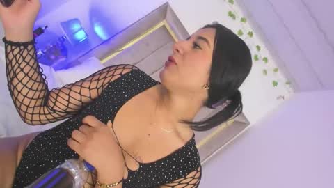 Karol online show from February 25, 7:18 pm