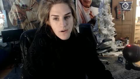 Katie online show from December 18, 4:40 am