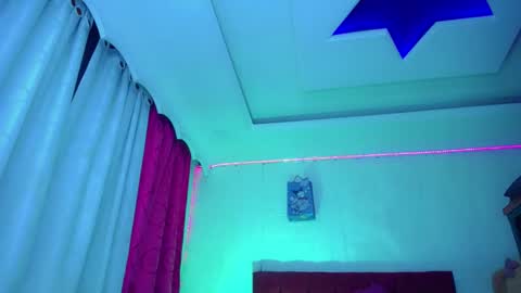 kayla_sexx online show from March 19, 1:05 am