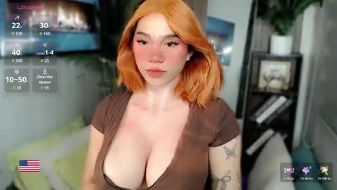 Kelly Smith online show from February 13, 10:33 am