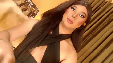 Ebony online show from October 9, 7:04 pm