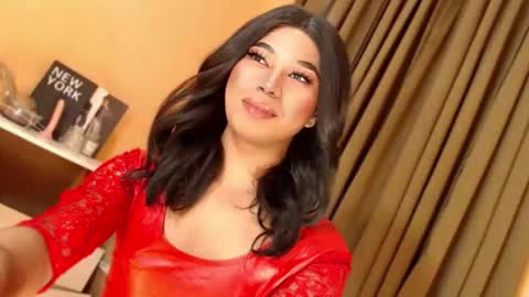 Ebony online show from November 7, 7:03 pm