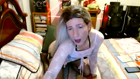 keyla_13 online show from March 8, 5:44 am