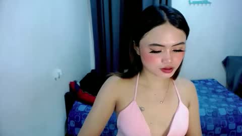 kim ejara online show from April 27, 2:48 pm