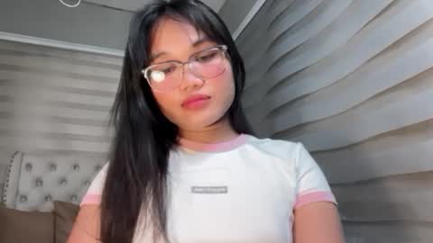 kina online show from March 15, 5:27 pm