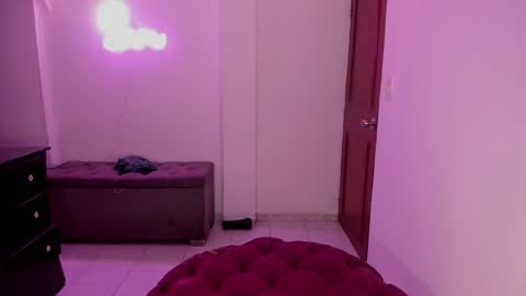 Sari bell online show from February 10, 11:04 am