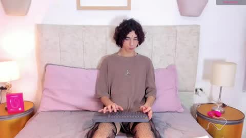 kore online show from May 12, 7:44 pm