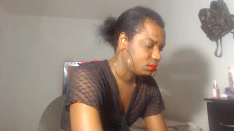kristal_cox2 online show from April 26, 10:13 am