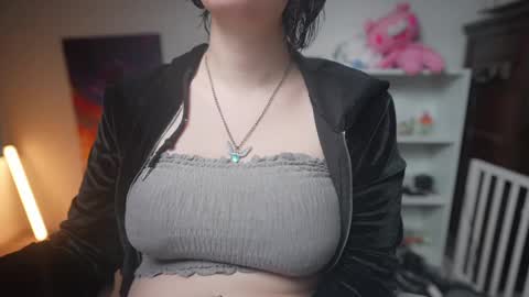 Krystal Syx online show from February 15, 5:28 pm