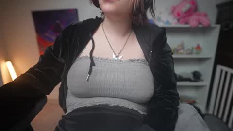 Krystal Syx online show from March 4, 3:11 am