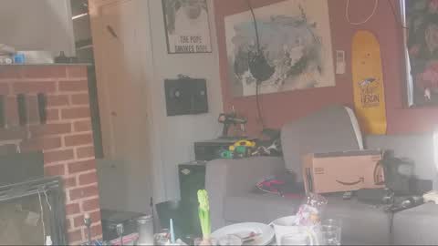 Lx Linn online show from December 20, 12:49 pm