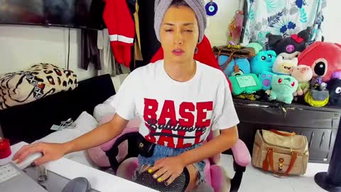 SF online show from February 8, 6:33 pm