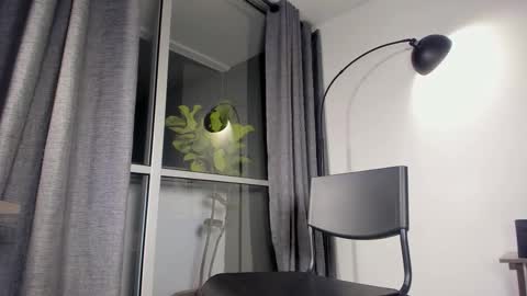 lianewhite online show from November 24, 2:36 am