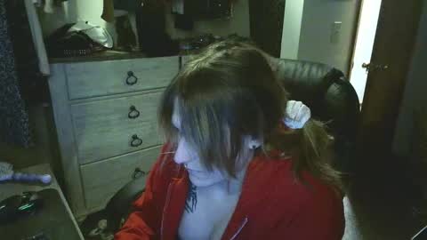 lilybvixen online show from February 25, 5:01 am