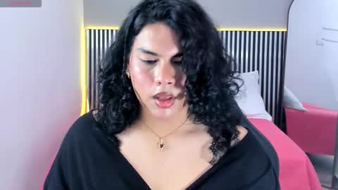 L I T T L E A L L I online show from October 21, 8:43 pm