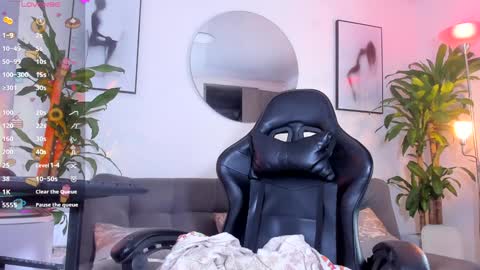 LITTLE SEXY RUBY online show from January 3, 1:47 pm