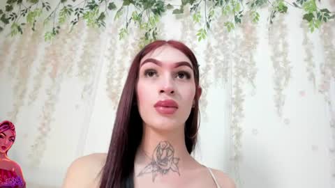 Liz Luna online show from July 9, 9:52 pm