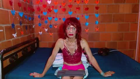 Lorena Capelli online show from February 23, 10:49 am