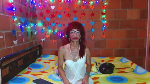 Lorena Capelli online show from February 25, 10:04 am