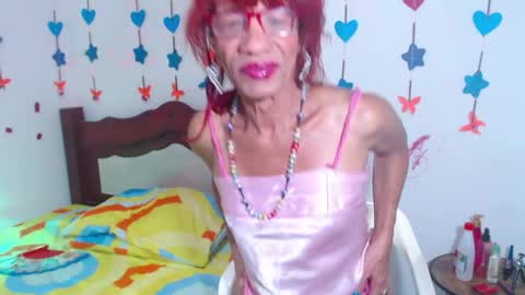 Lorena Capelli online show from May 10, 11:59 am