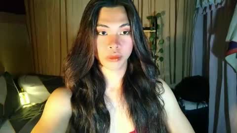 lovely_krizzy online show from March 6, 12:10 pm