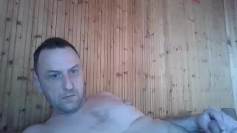 longwaytrainee online show from June 6, 2:57 pm