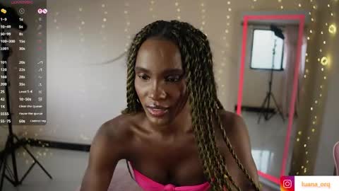 IG luana orq online show from April 18, 10:43 pm